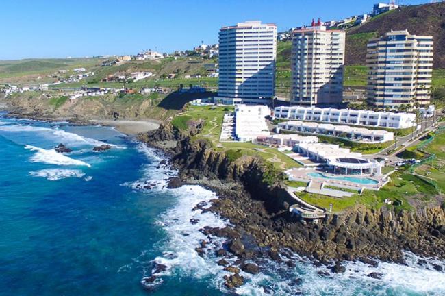 Beachfront Condo W Pools Steps To Beach & Mins To Dt Rosarito Exteriör bild